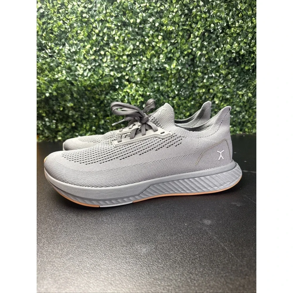 Flux Footwear Adapt Runners Shoes Sneakers Men's Size 12.5